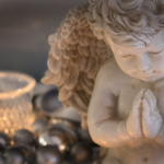 angel praying